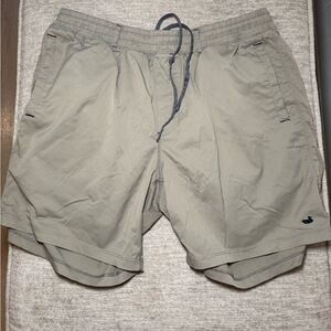 Men's Khaki Southern Marsh Elastic Shorts